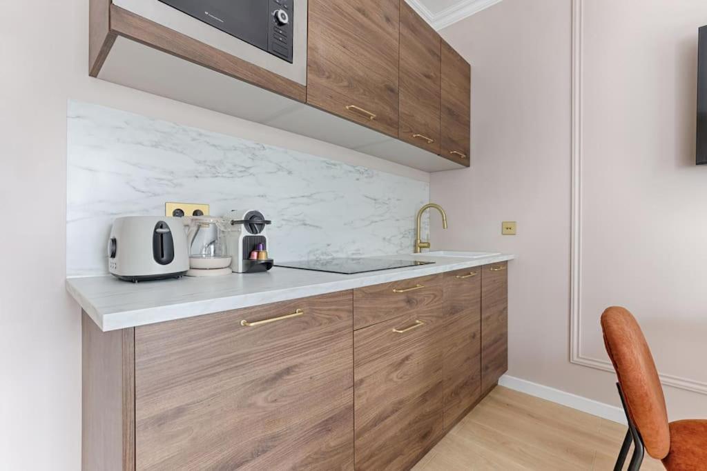 Mykeypers - Luxury Flat 3br 8p With Jacuzzi - Haussmann * Parijs