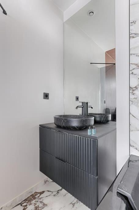 Mykeypers - Luxury Flat 3br 8p With Jacuzzi - Haussmann * Parijs